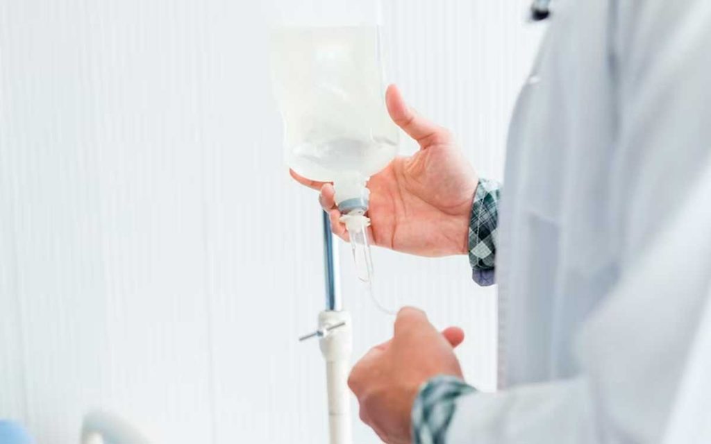 suero intravenoso usado para sueroterapia