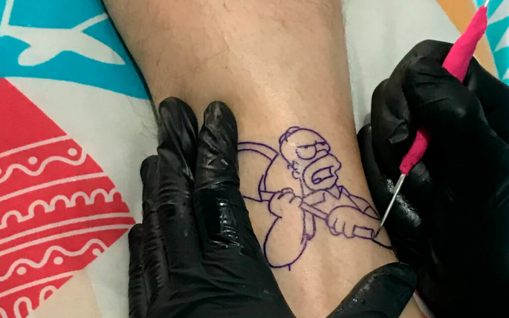 tecnica de tatuaje handpoke