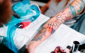 usos de la asepsia y antisepsia en la elaboración de tatuajes
